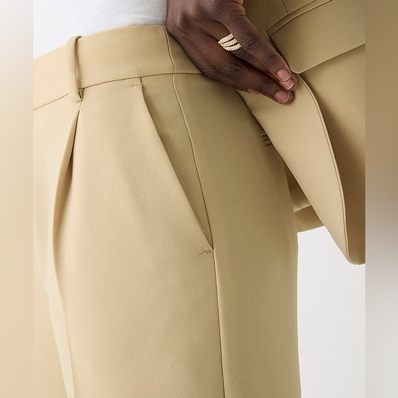 J.Crew NWT Essential pants in city crepe Size 8 Light Khaki Trouser - Picture 7 of 7